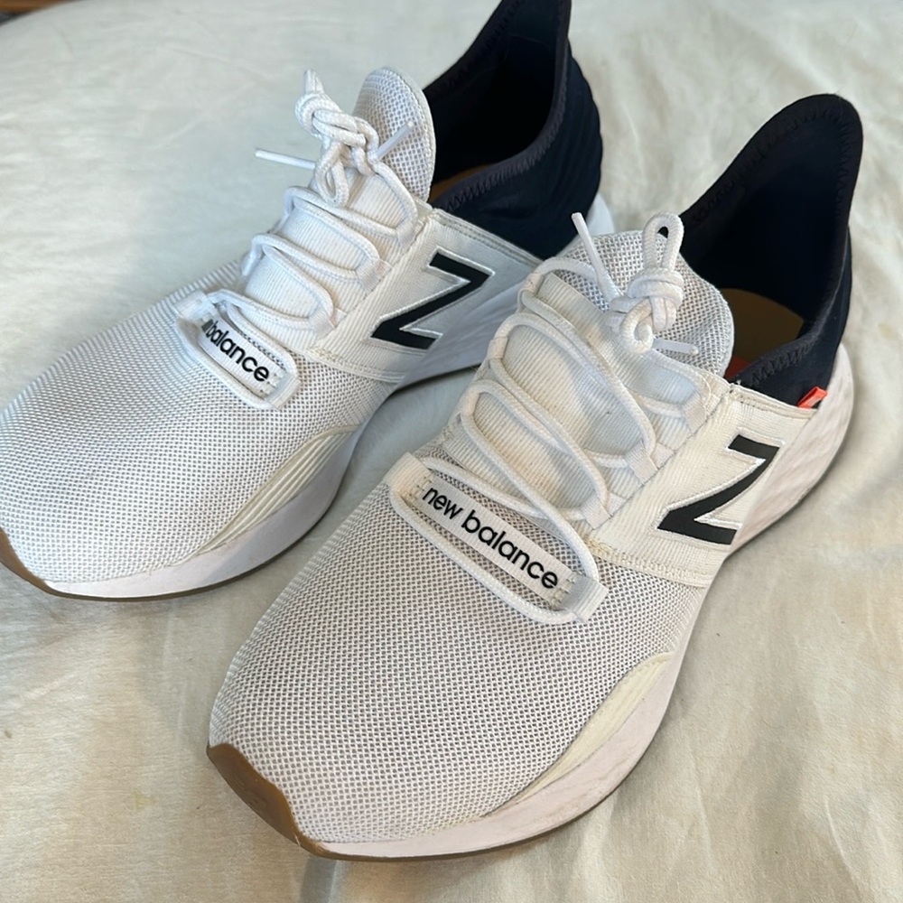 Men’s New Balance Fresh Foam Roav sneakers